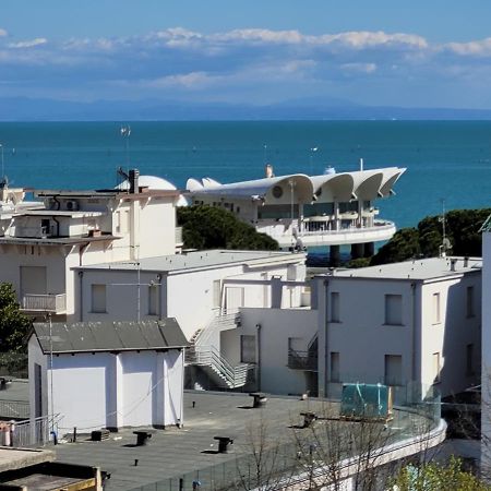 Cam 2 Sea View Apartment Lignano Sabbiadoro Dış mekan fotoğraf