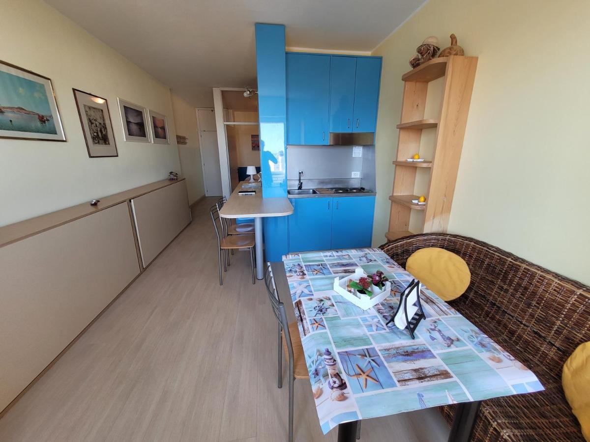 Cam 2 Sea View Apartment Lignano Sabbiadoro Dış mekan fotoğraf